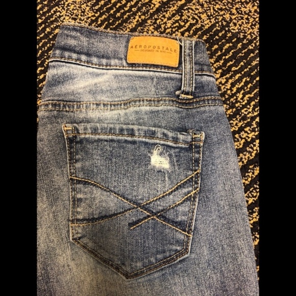 Aeropostale I Distressed Skinny Jeans - Picture 4 of 6